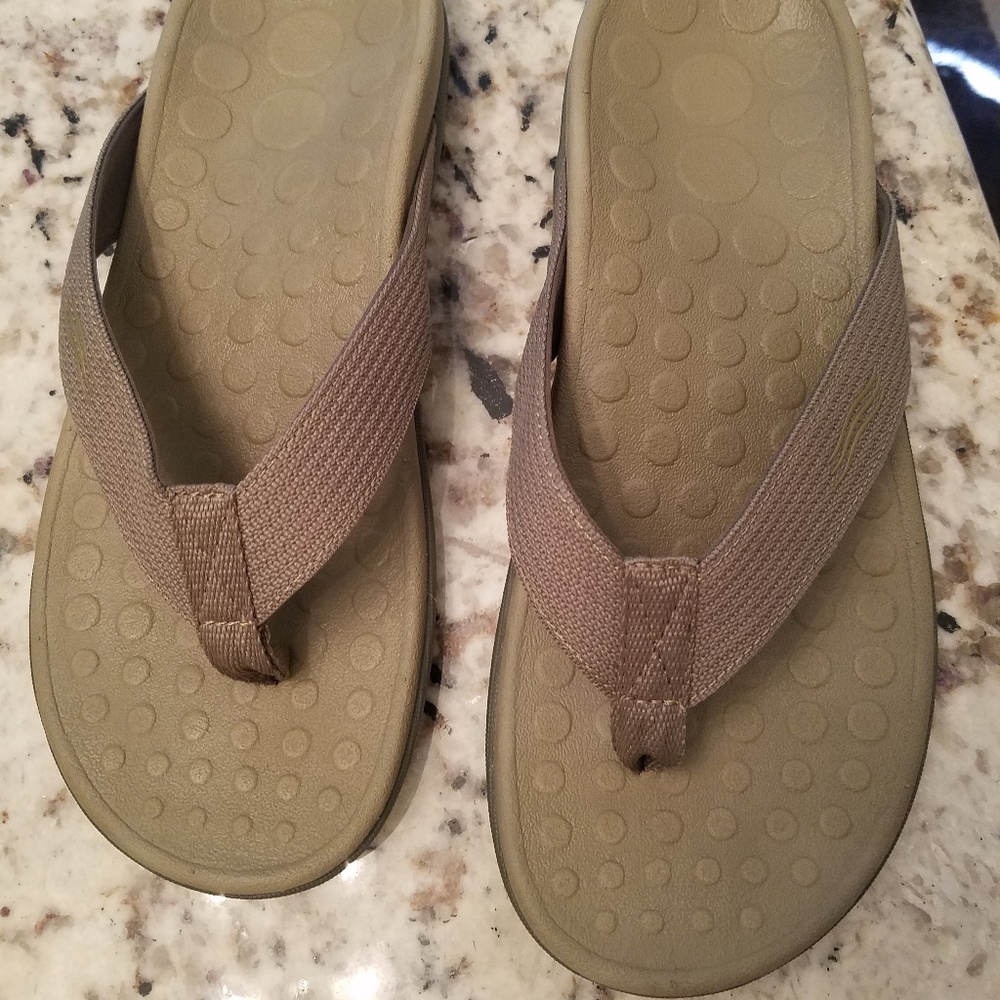 Vionic Orthaheel shoes